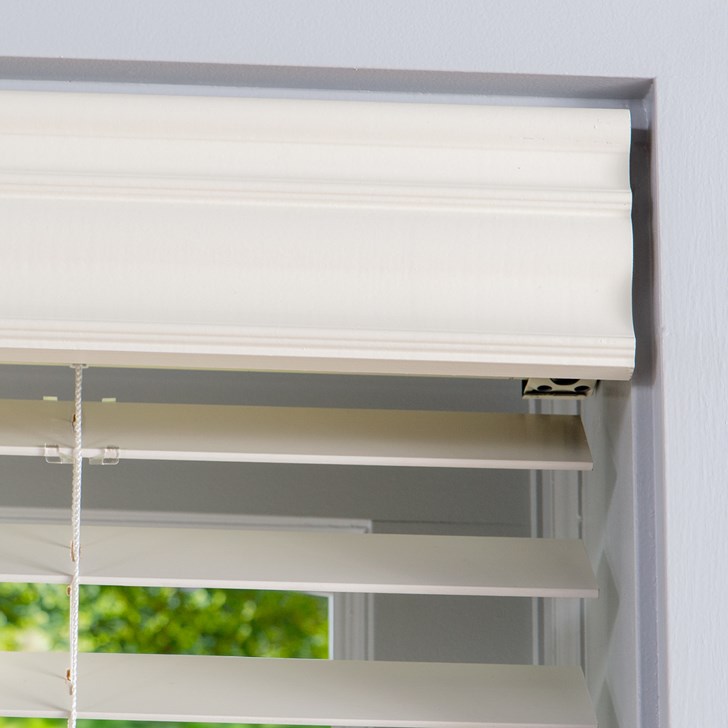 Color: Frost W1055; Lift: Cordless; Tilt: Wand; Ladder: Standard; Headrail: Standard