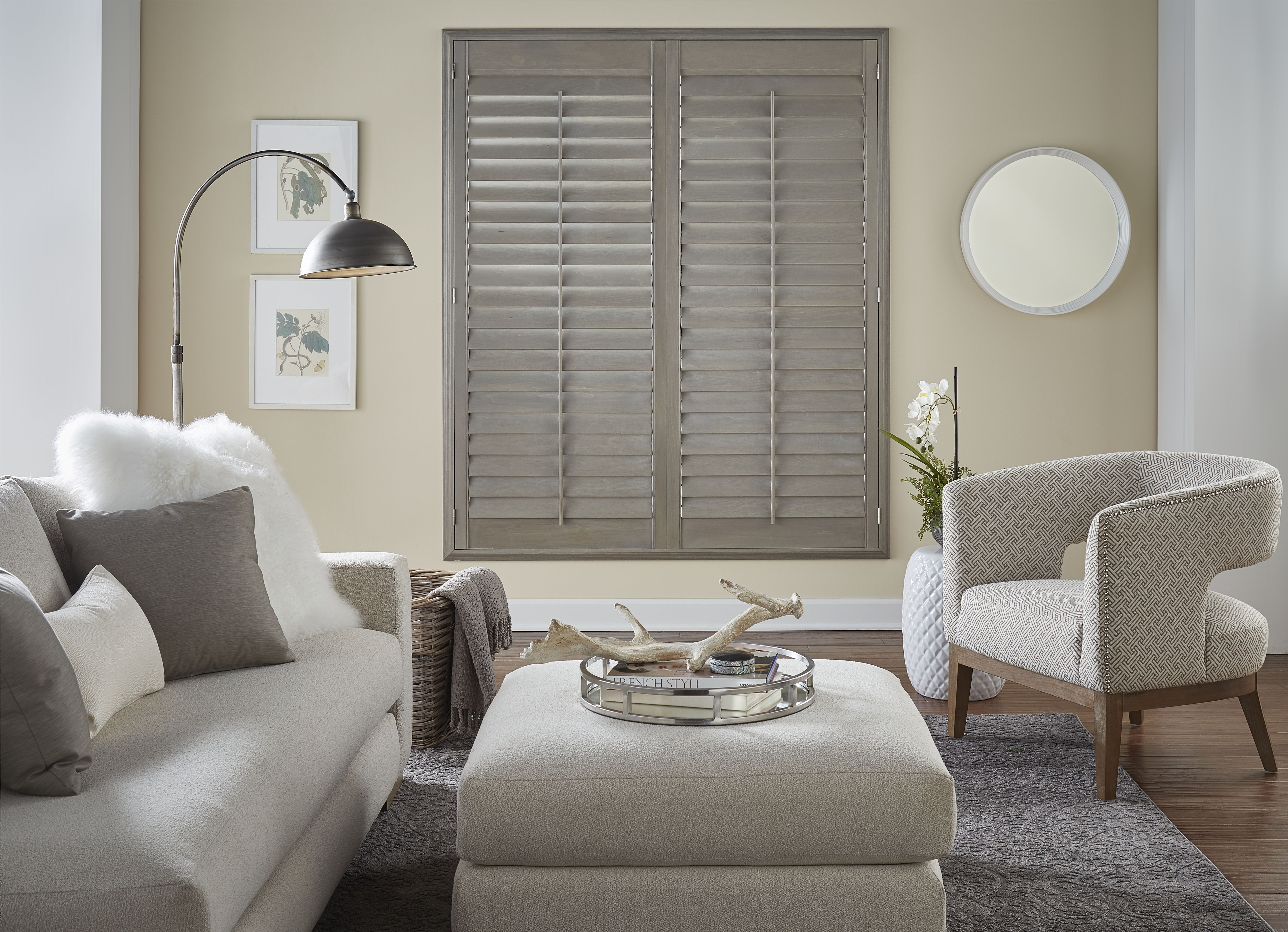 Signature wood shutter