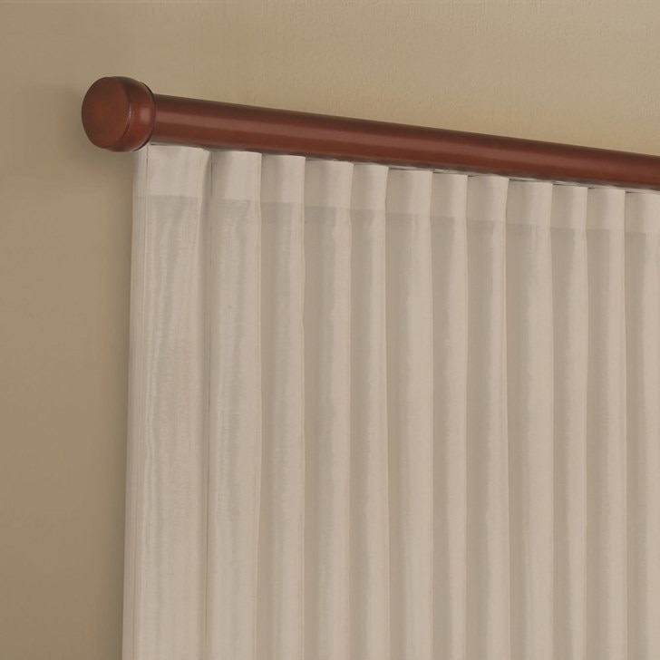Detail: Estate End Cap Valance, Outside Mount