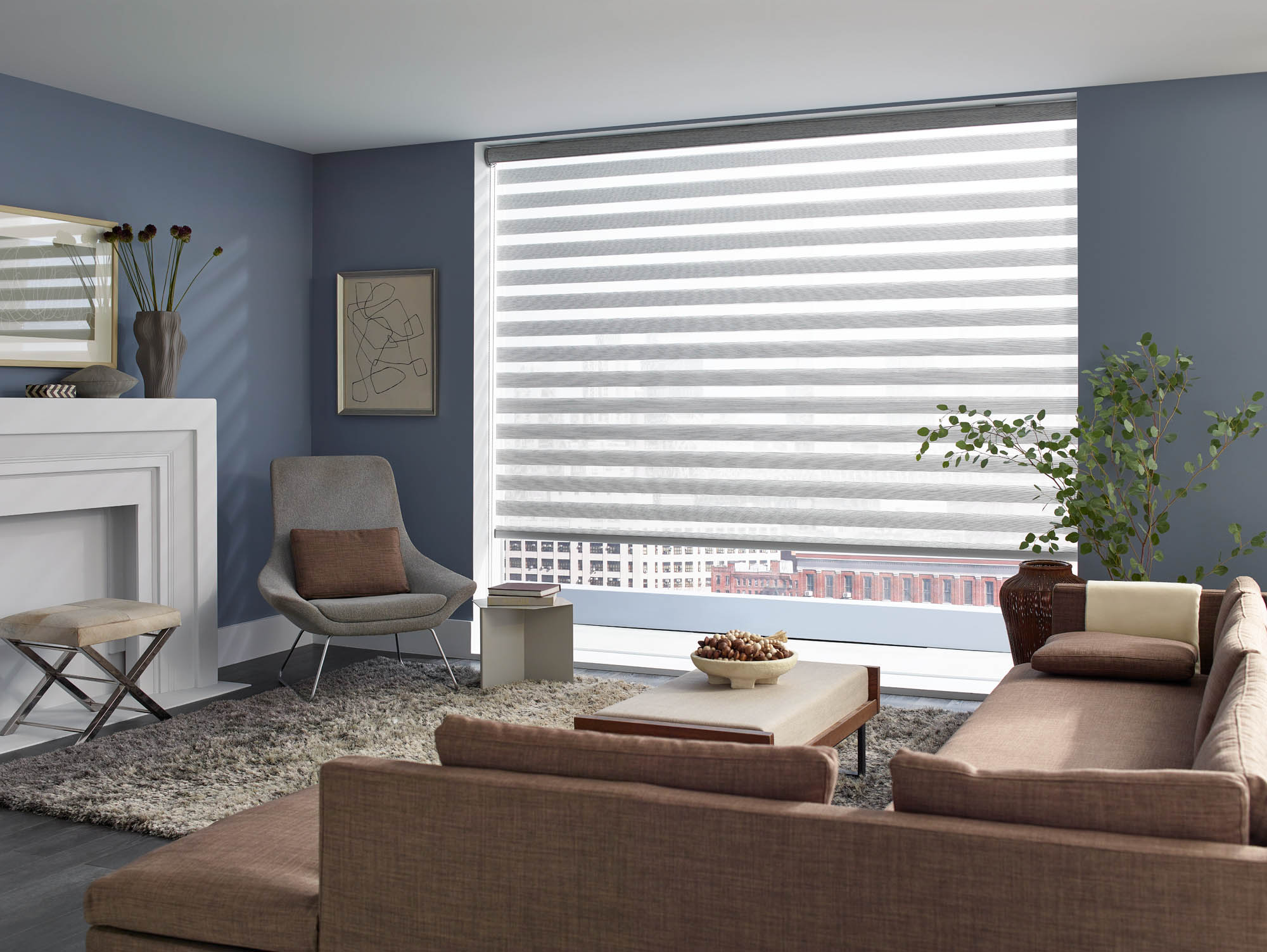 Vscreen Light Filter Roller Blind with Satin Chrome Bottom Rail & Chain 