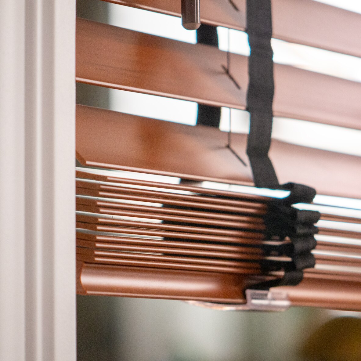 Color: Aspen Warm Cherry 136