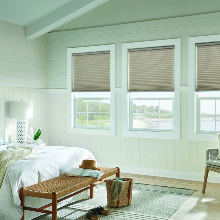 Single Cell Cellular Shades with Cordless Lift