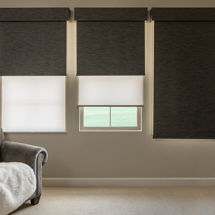 Front Shade Color: Iron F1462 Back Shade Color: Creek Latte F1157