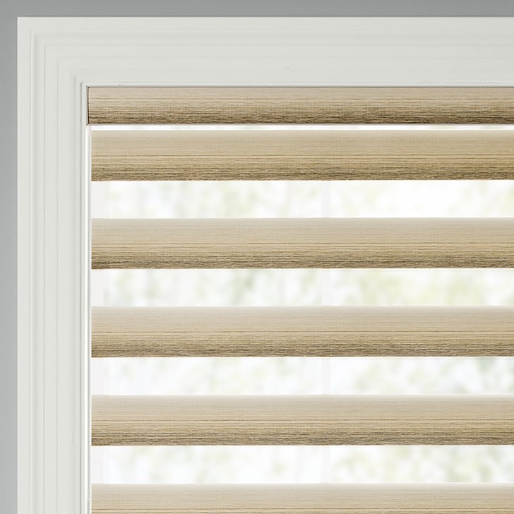 Color: Dunes Vanilla; Lift: Motorized