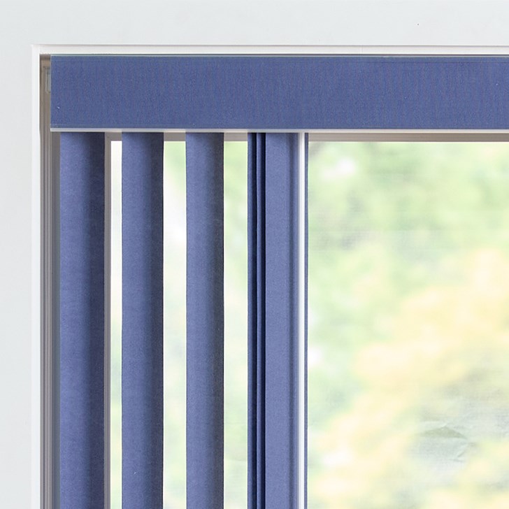Color: Aurora Blue Berry RS1111; Stack: Split; Headrail: Square Cornice