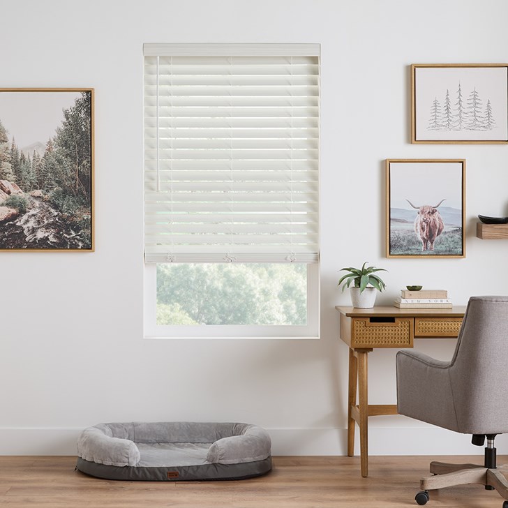 Color: Ultra Misty Sky V957E; Headrail: Modern Valance