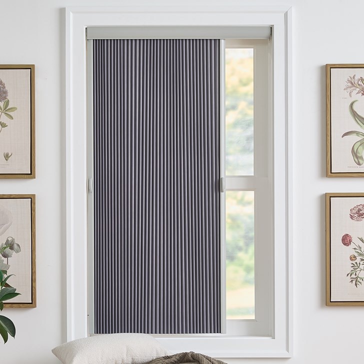 Color: Classy Carbon C5418; Rail Color: Smokey Gray