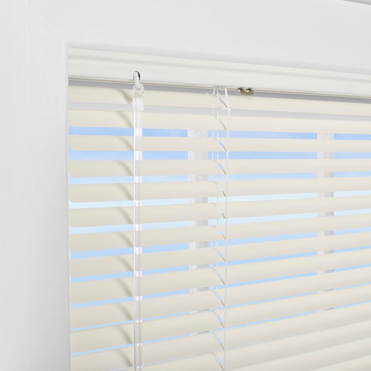 Style: Cordless, Inside Mount