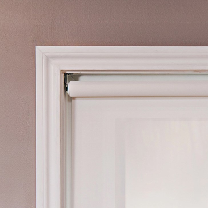 Color: Verona 1% White Flint