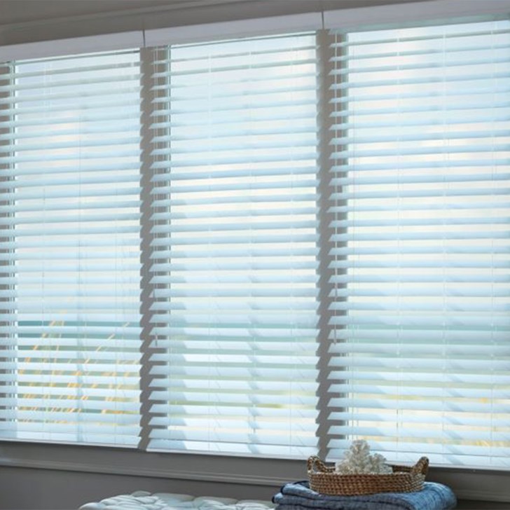 Color: Sandblasted White