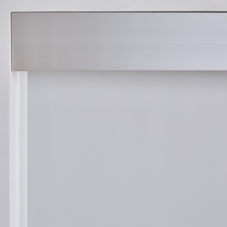 Color: Splendor Oyster SPB04; Headrail: 4 Inch Square Aluminum Fascia in the Anodized Aluminum Color; Bottom Rail: Heat Sealed