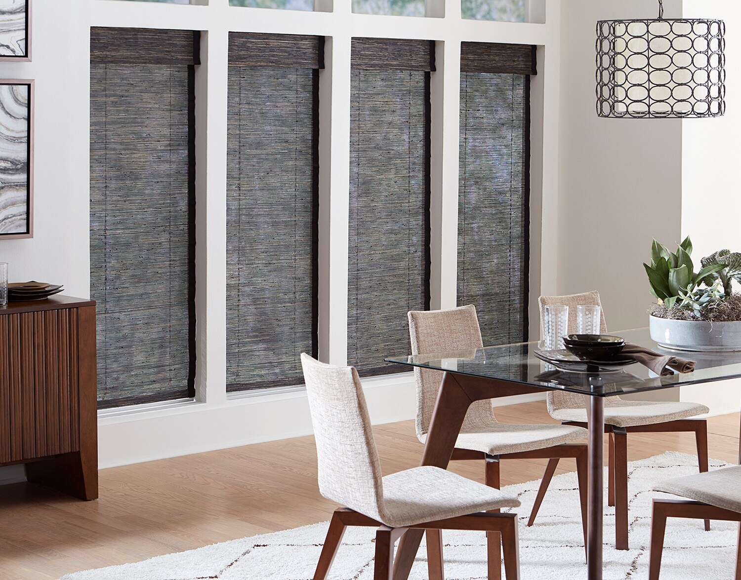 501858_WovenWoodShade_BiscayneCharcoal_D15-17_Cordless_NoLiner_A03_Grp1_RS_0418_ProDesign.jpg