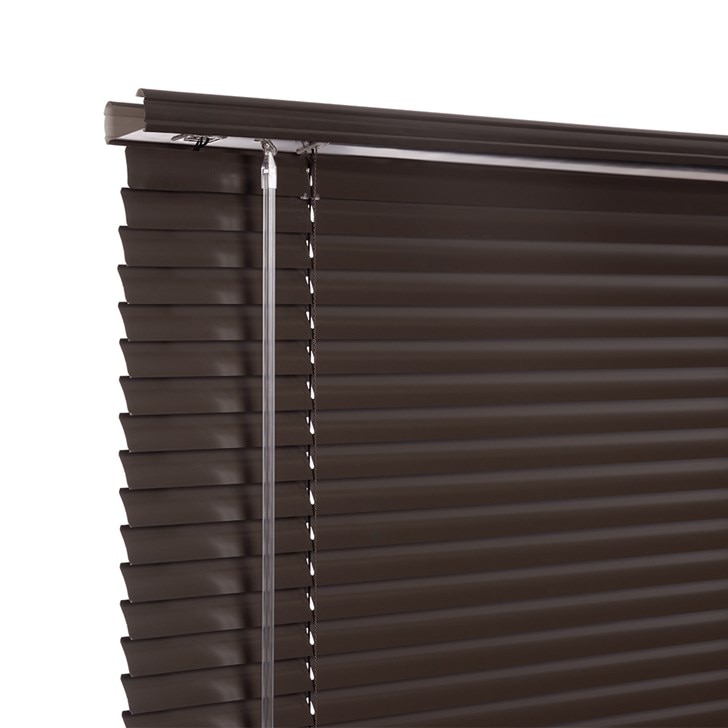 Color: Dark Chocolate 662