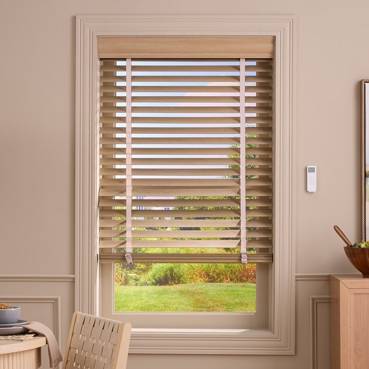 Color: Bastille Latte 1712; Lift and Tilt: Motorized; Cloth Tape: Soft Shell; Valance: 4 In Cord