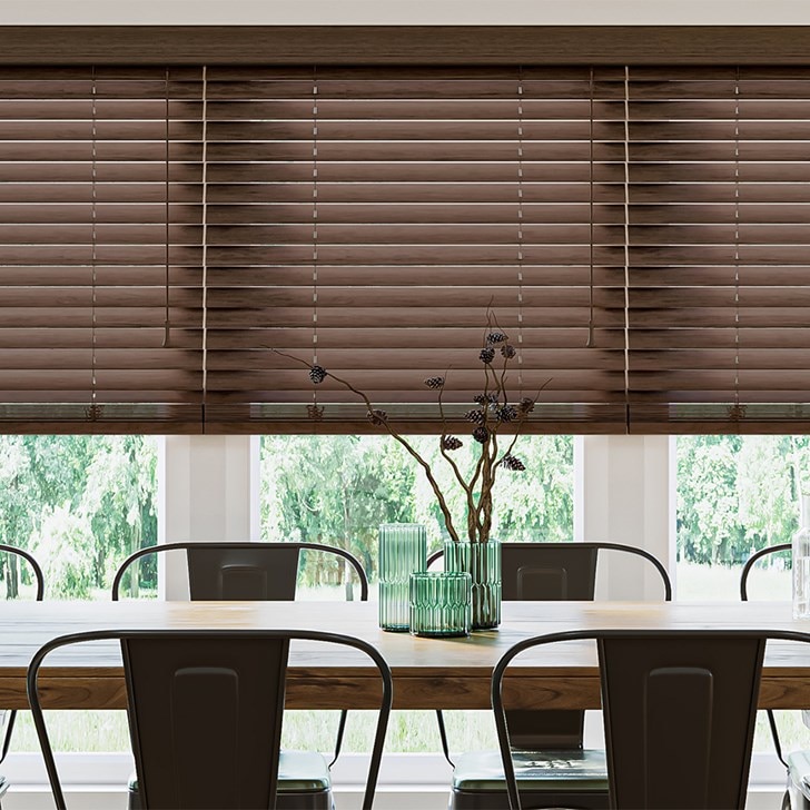 Color: Realgrain Cedar