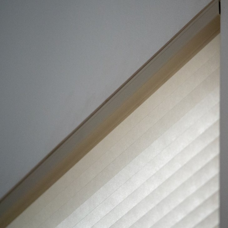 Color: Linen 1G070