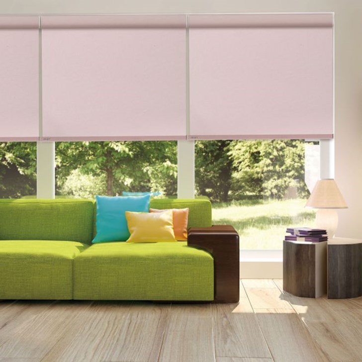 Color: Allure Rose F0846