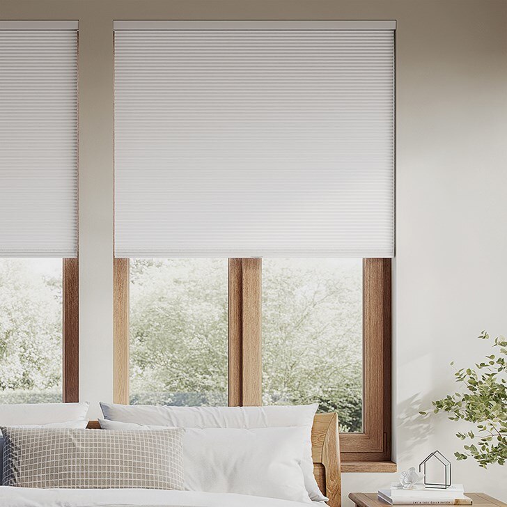 Color: Congo BO White; Lift: Motorized