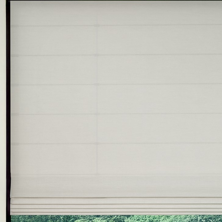Color: Cambric Oyster; Lift: Motorized; Liner: Blackout; Fold Style: Classic; Bottom Rail: Heat Sealed Hem Bar