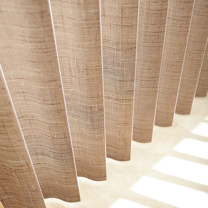 Color: Seclusions Mocha