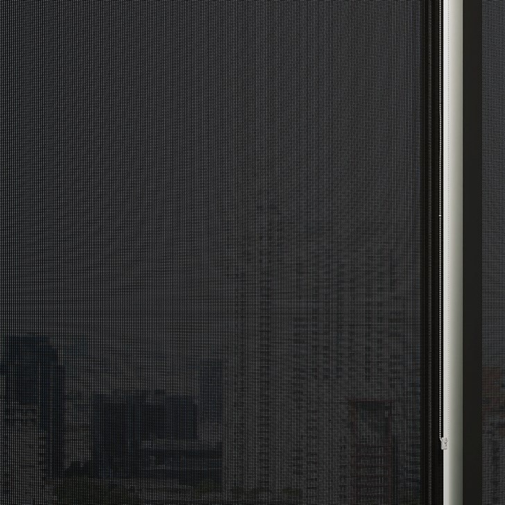 Color: Verona 5% Black; Lift: Continuous Corded Loop