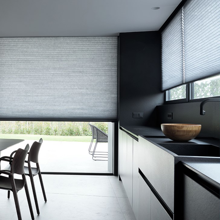 Color: Kasai LF Anthracite; Lift: Motorized