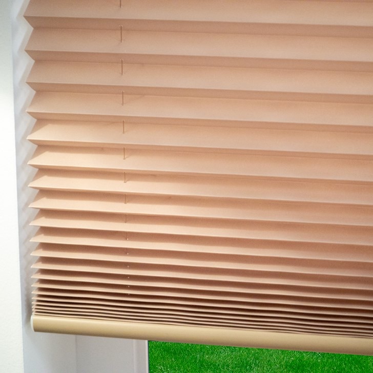 Color: Sailcloth Linen